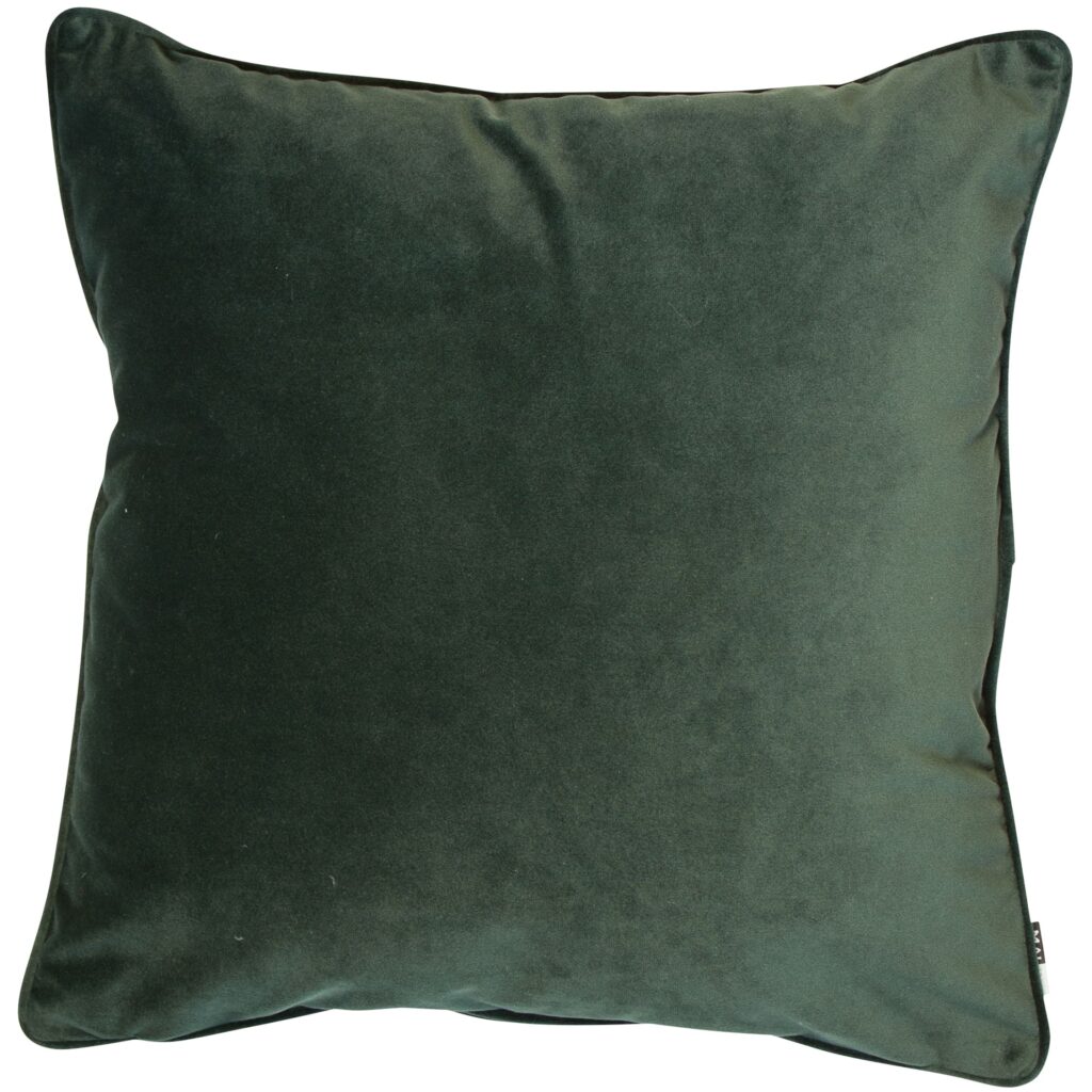 MATT POLY VELVET W. PIPING 50 X 50