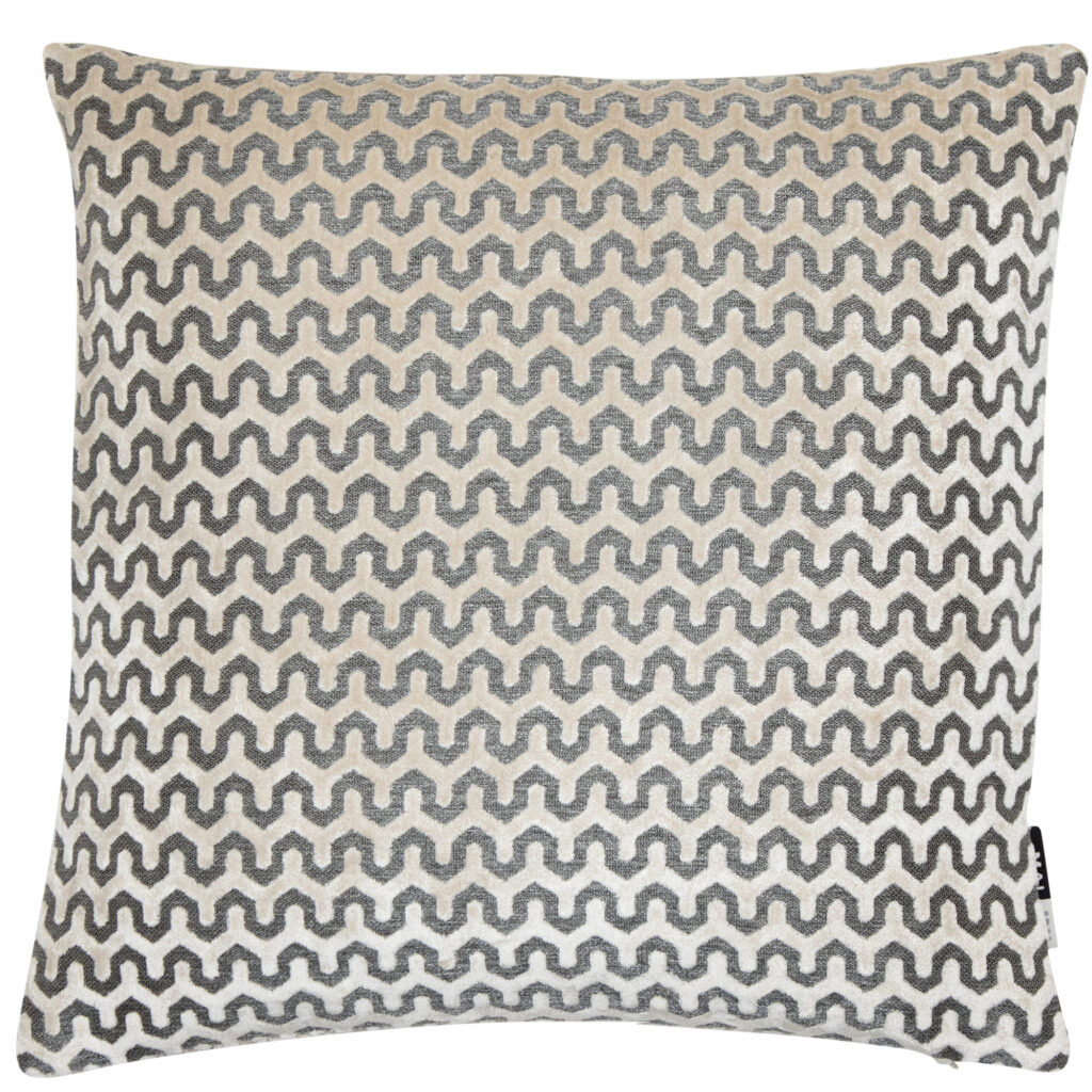 CUT VELVET WAVE CREAM 56 X 56