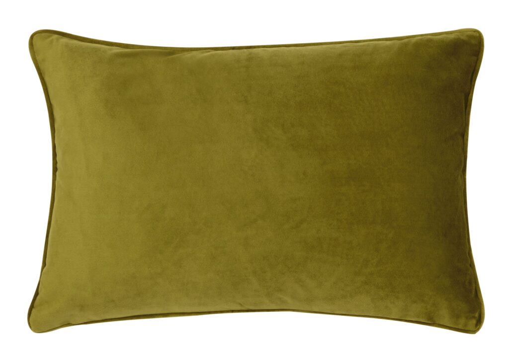 MATT POLY VELVET W. PIPING 30 X 45