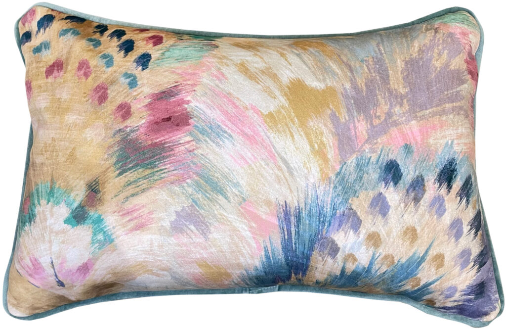COLOURFUL MULTI PRINT WITH STRIPE REVERSE 30 X 45