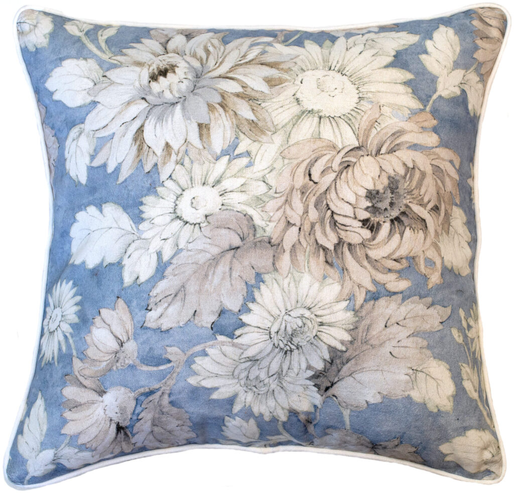 BLUE FLORAL PRINT WITH STRIPE REVERSE 45 X 45