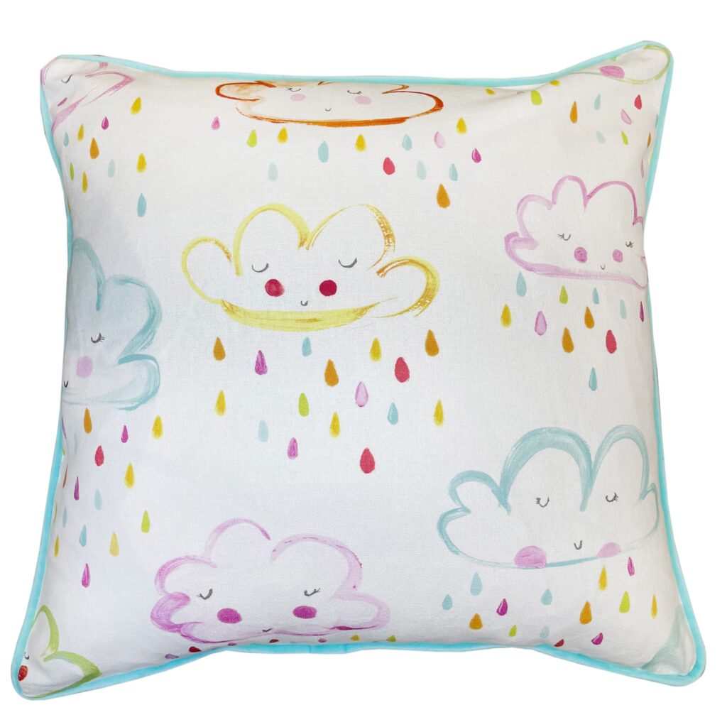 CHILDRENS CLOUDY PRINT WITH DOTTY REVERSE 45 X 45