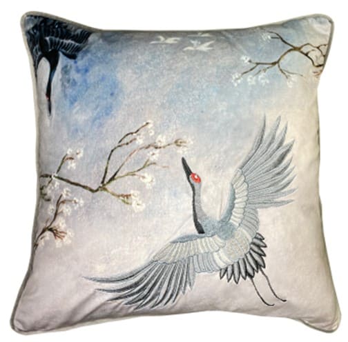 EMB CRANE ON BLUE  45 X 45