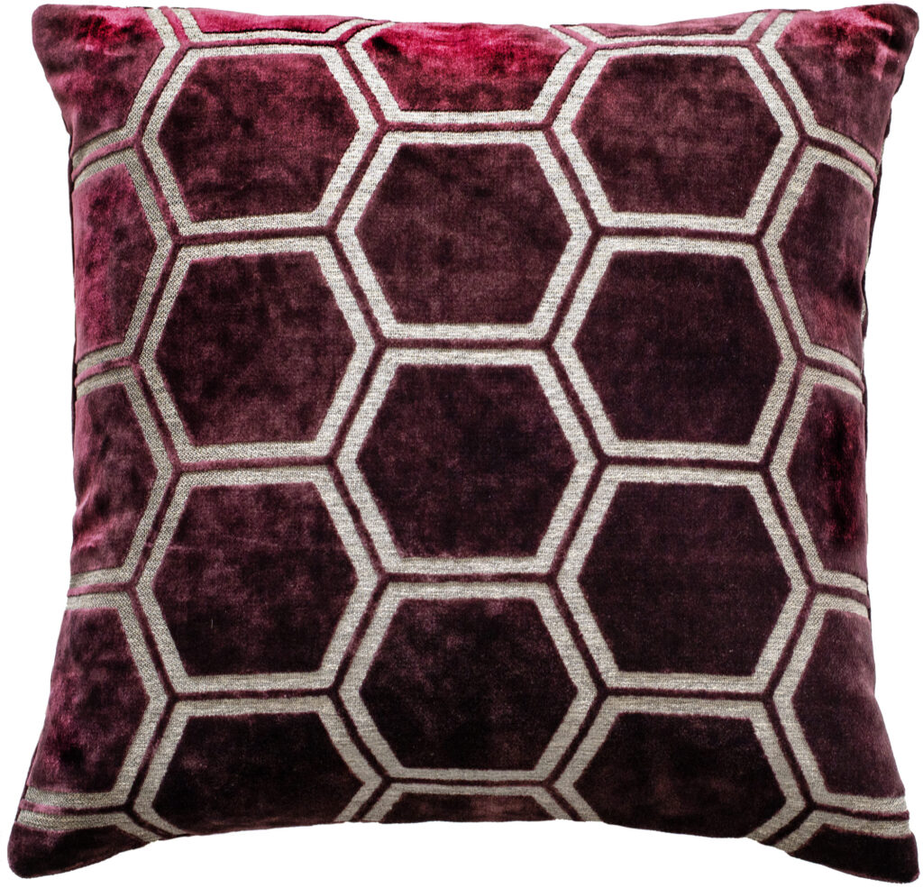 SMALL HEXAGON CUT VELVET AUBERGINE 43 X 43